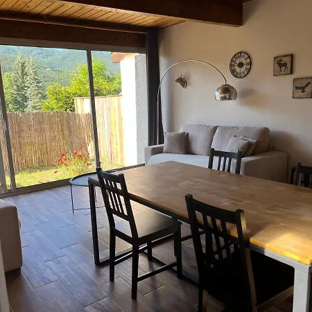 公寓 Location Avec Jardin *