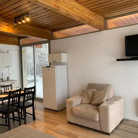 公寓 Location Avec Jardin *